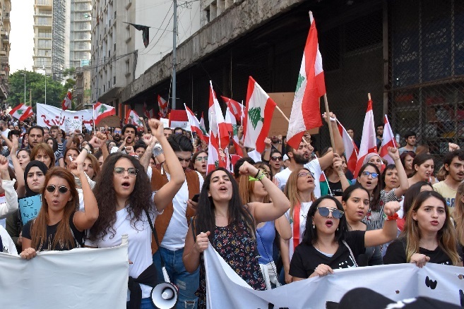 Lübnan İflasın Eşiğinde