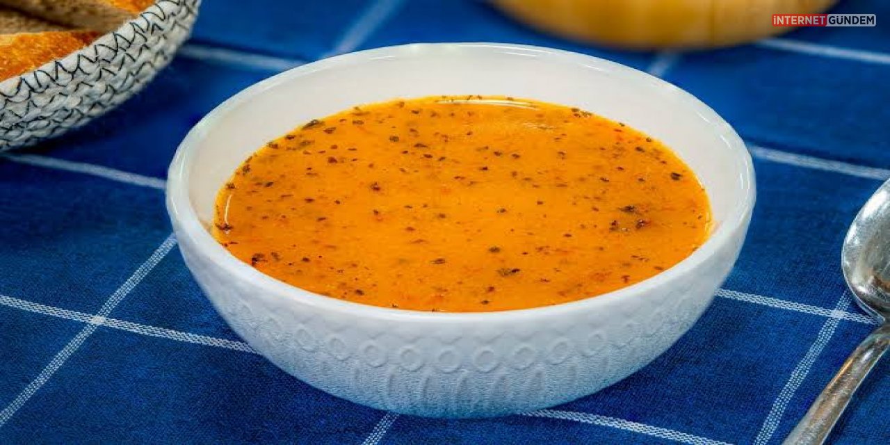 Türk Mutfağının Vazgeçilmez Lezzeti; Tarhana Çorbası.. İşte Uşak'ın Tarhana Çorbası Tarifi..