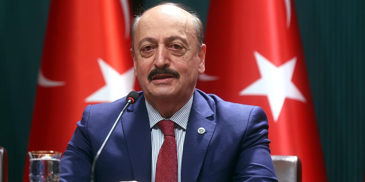 Sözleşmeli Personeller Ne Zaman Kadrolu Olacak? Bakandan Açıklama Geldi