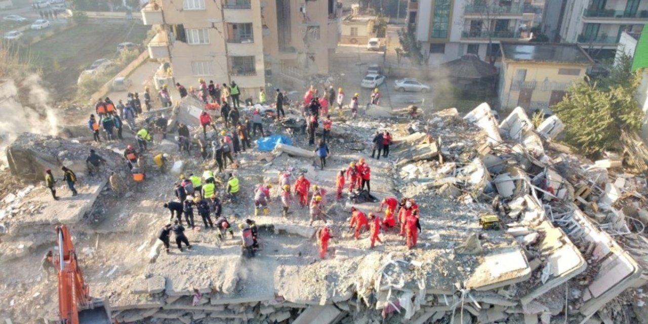 Yunan Deprem Uzmanı: Hasarın Boyutu Yunanistan Kadar! Dünyada Böyle Bir Şey Yok!