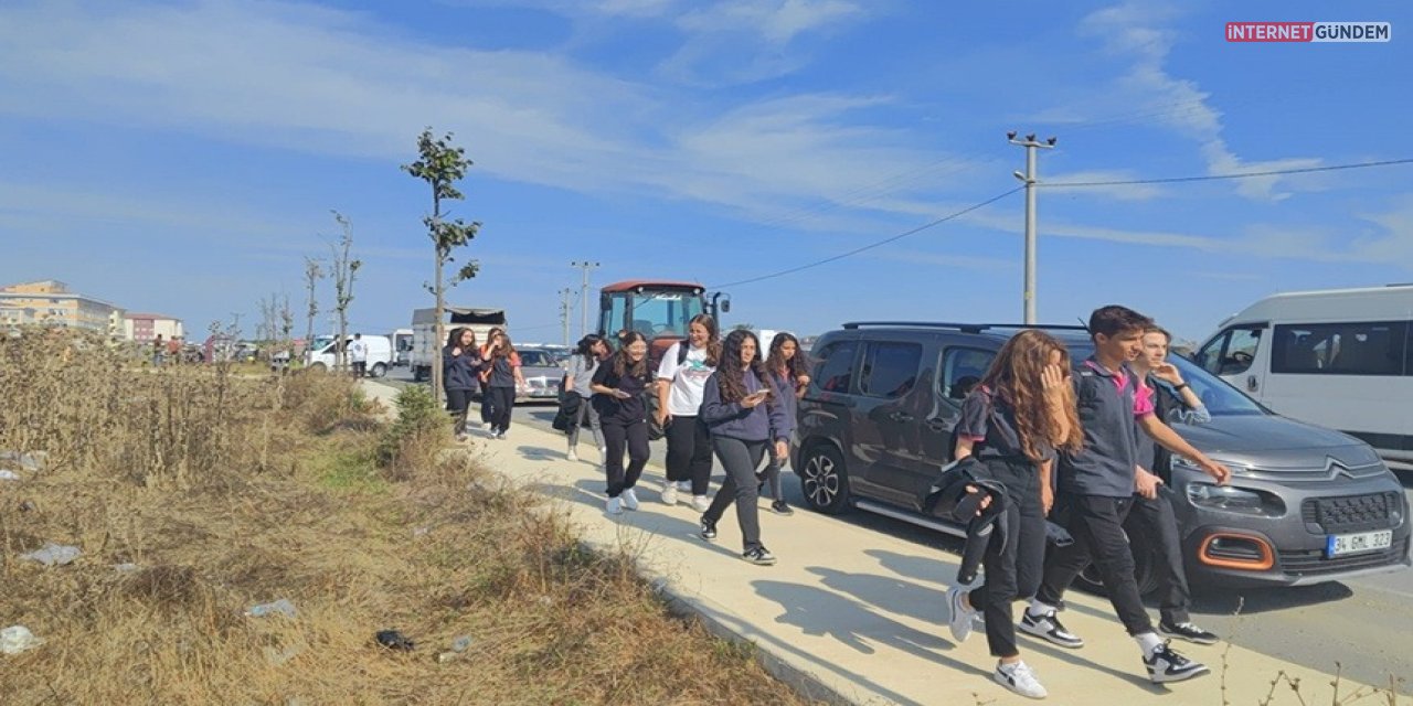 Son Dakika: İstanbul'da Okullar Tahliye Ediliyor..