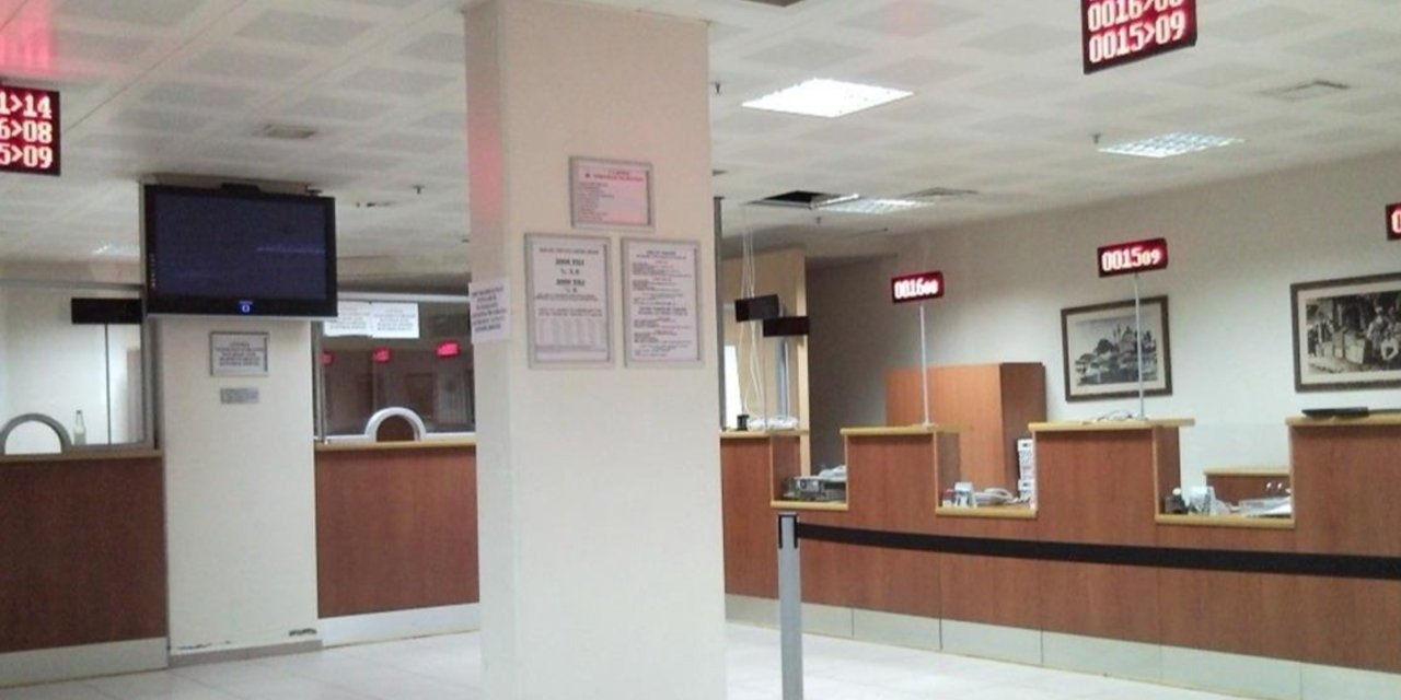 Pazartesi Bankalar Açık mı? 8 Nisan Çalışma Saatleri ve Bayram Öncesi Banka Düzenlemesi Hakkında Bilgiler