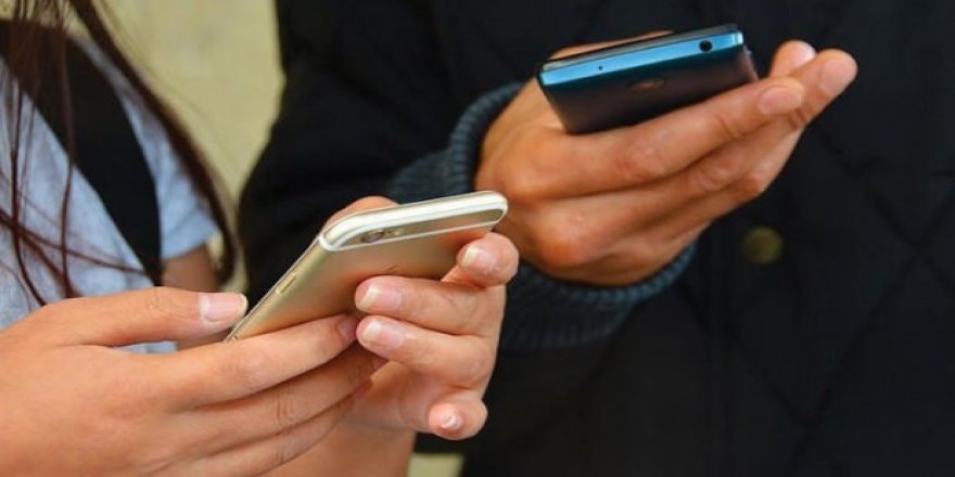 Resmi Gazete'de yayımlandı! Cep telefonlarına yeni vergi...