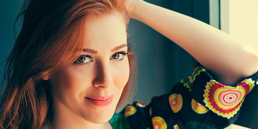 Oyuncu Elçin Sangu attığı tweet nedeniyle özür diledi