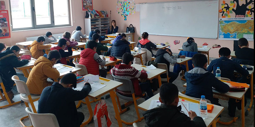 Anneler Babalar dikkat! İşte koronavirüs görülen 309 okul tam listesi
