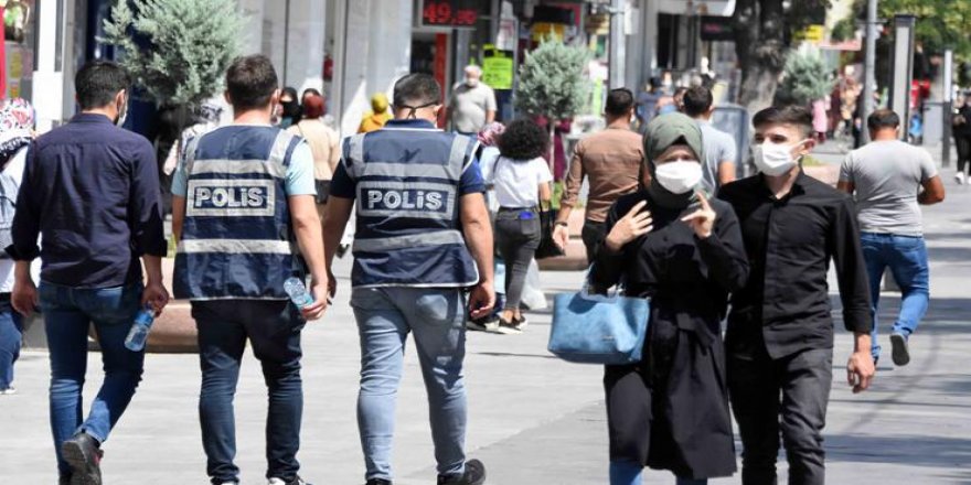 Son Dakika: İki ile sigara içme yasağı geldi