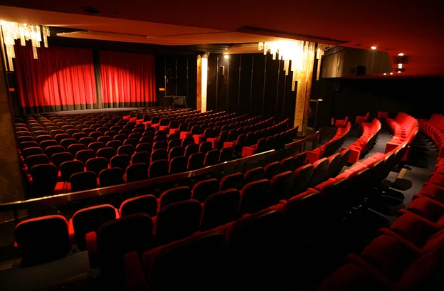 Vatandaşı İsyan Ettiren Vergi Kalktı! Sinemaseverler Buraya..