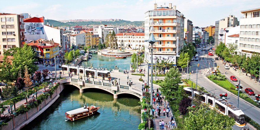 Öğrenci Kenti Eskişehir’de Kiralar Yarıya İndi!