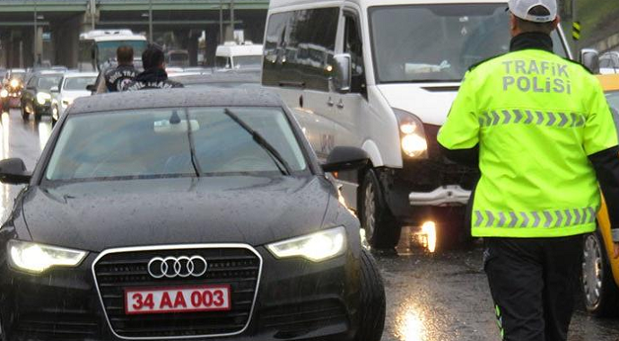 İstanbul’da Çakar Lambalara Rekor Ceza