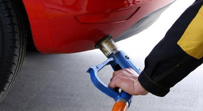 LPG'ye 10 Kuruş Zam Geldi
