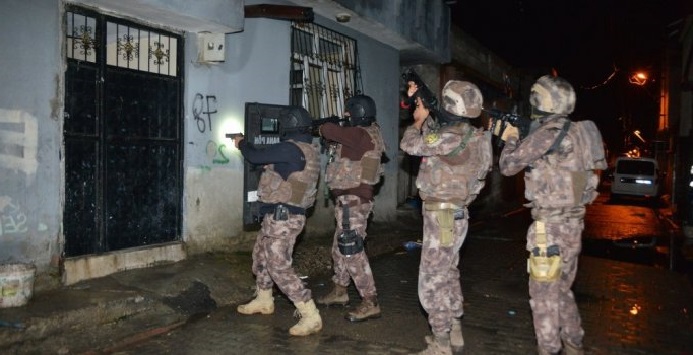 HDP 'li 4 Belediye Başakanı Göz Altında!