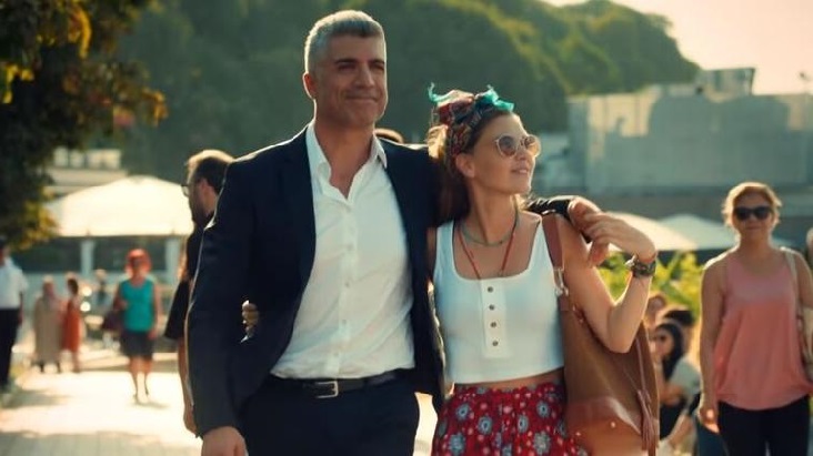 İstanbullu Gelin Dizisi Gündeme Bomba Gibi Düştü! Dizi Tekrar mı Ekranlara Gelecek?