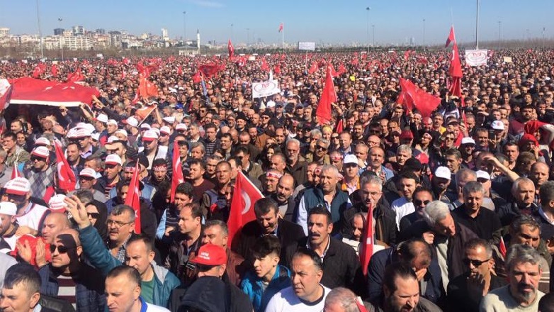 EYT'lilerin Tarihe Geçecek Mücadelesi