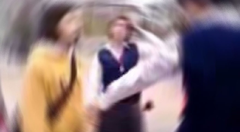 Özel Öğrenciye Öğretmen Dayağı Tepki Topladı