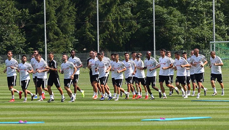Beşiktaş Koronavirüs Testi İçin Başvuru Yaptı!